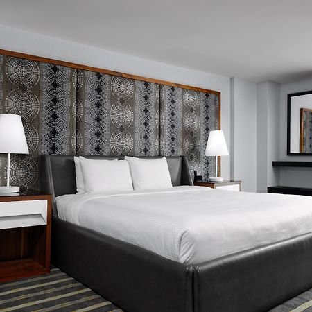 Hotel Arts YYC Esterno foto