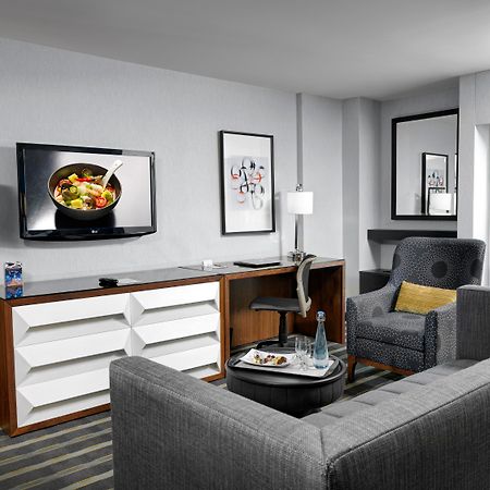 Hotel Arts YYC Esterno foto