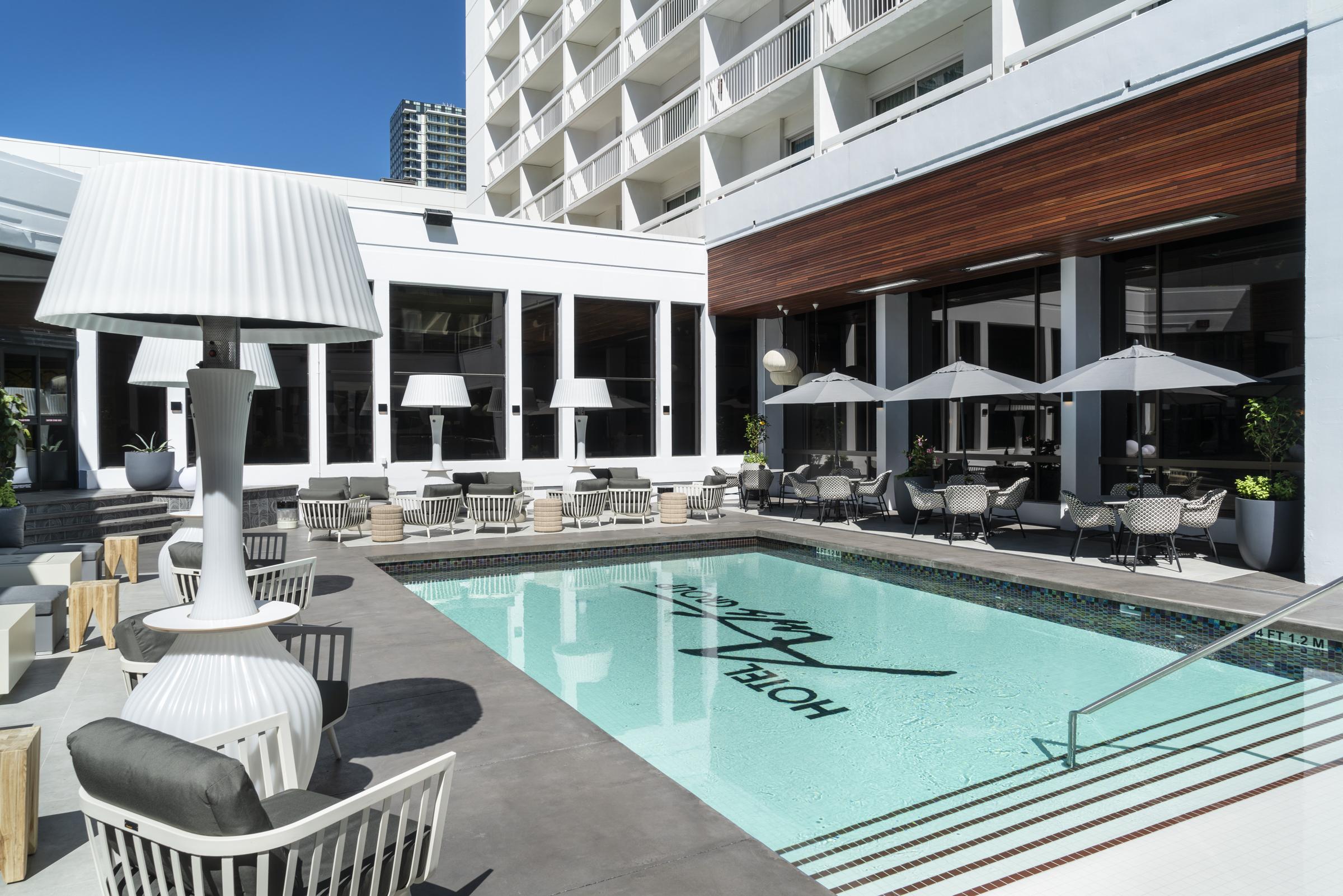 Hotel Arts YYC Esterno foto