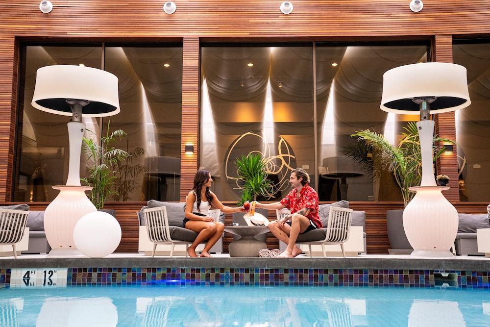 Hotel Arts YYC Esterno foto