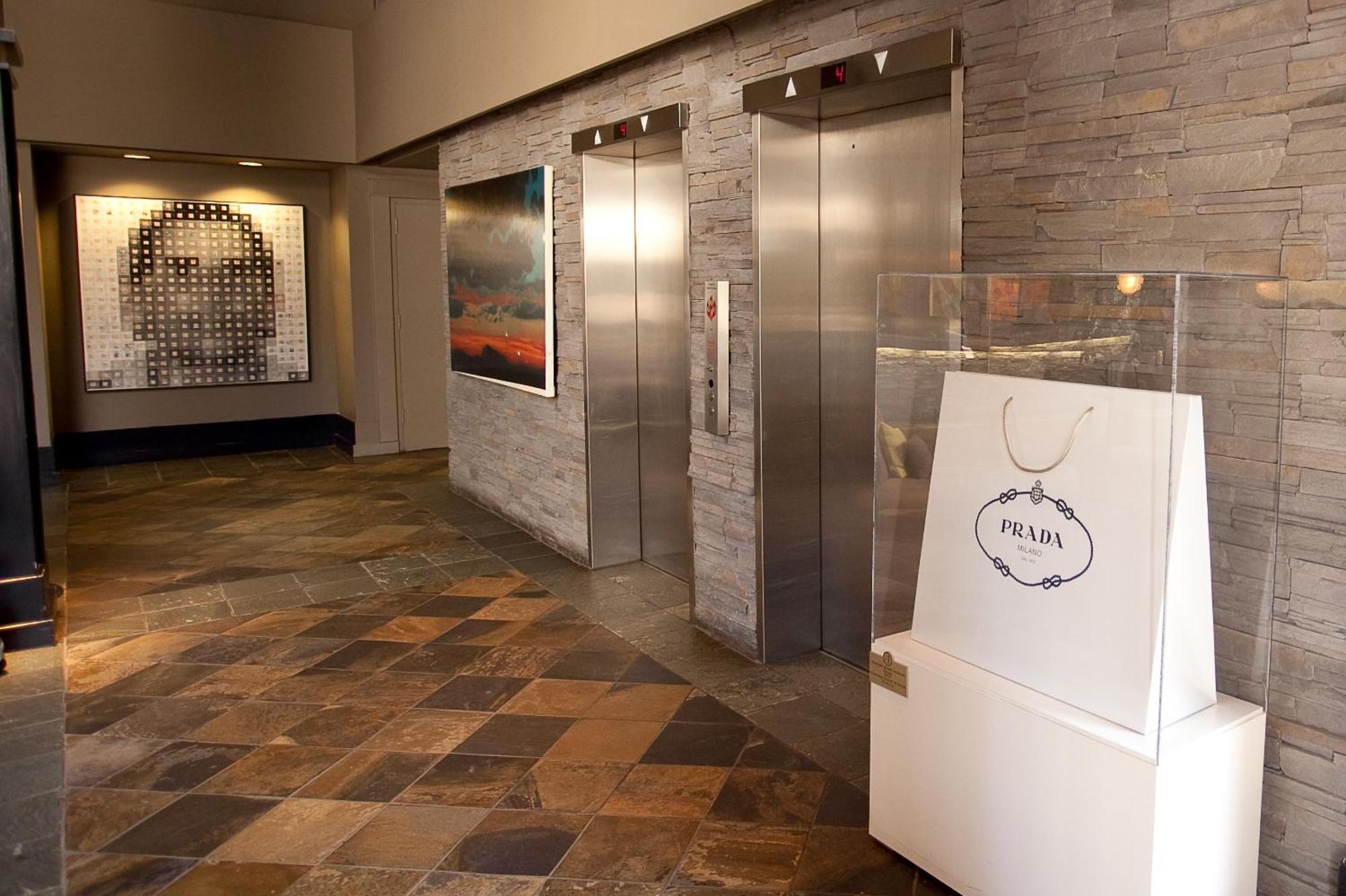 Hotel Arts YYC Esterno foto