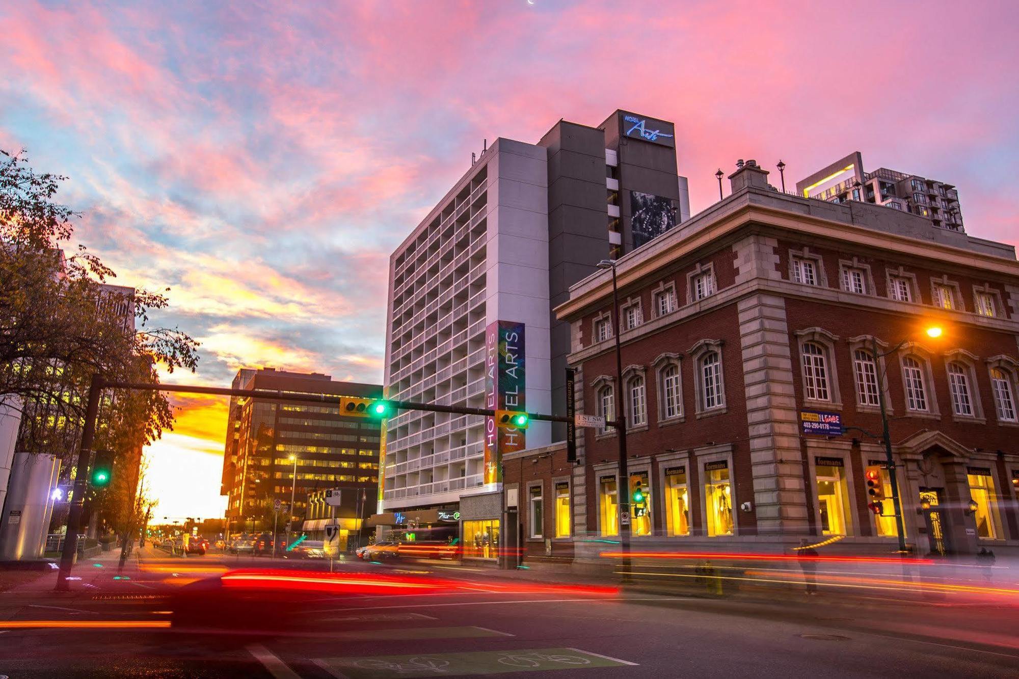 Hotel Arts YYC Esterno foto