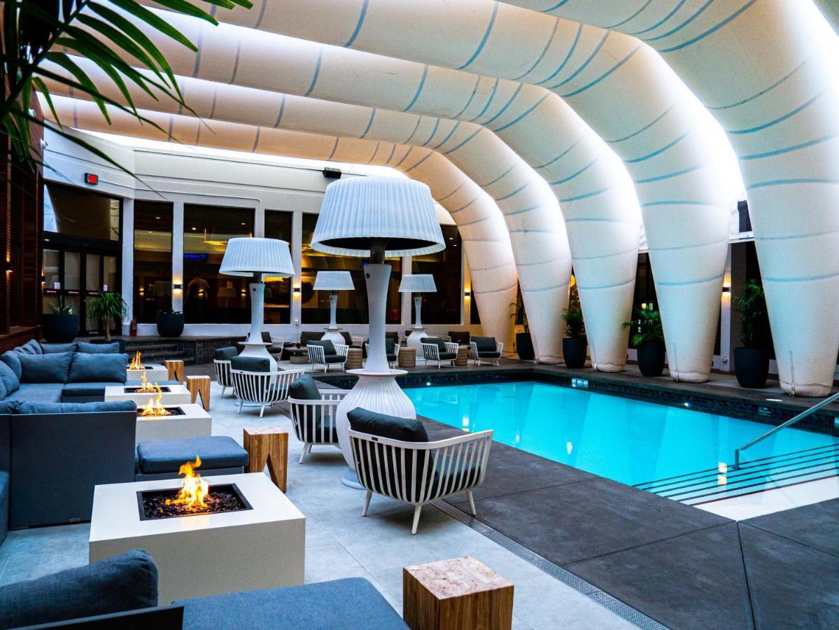 Hotel Arts YYC Esterno foto